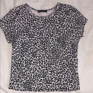 BRANDY MELVILLE CHEETAH TEE